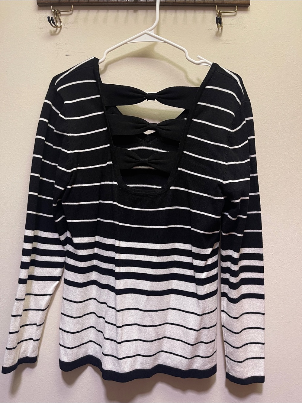 VENUS Black and White Striped Long Sleeve Top with Back Bow Cutouts
